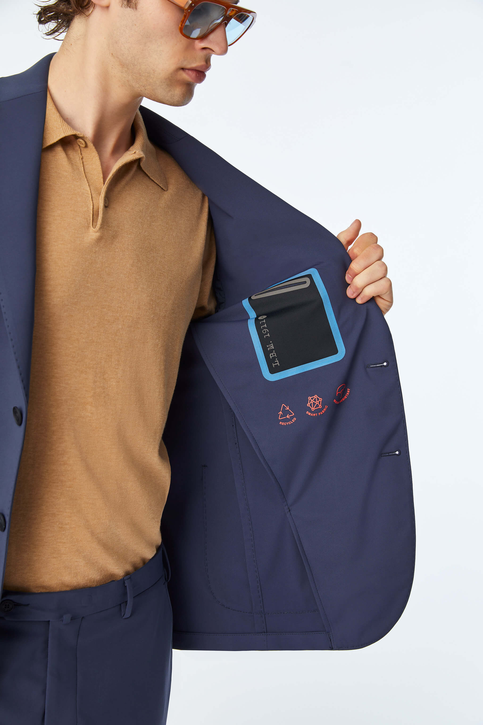 Travel jacket blu in Jersey tecnico - Image 3