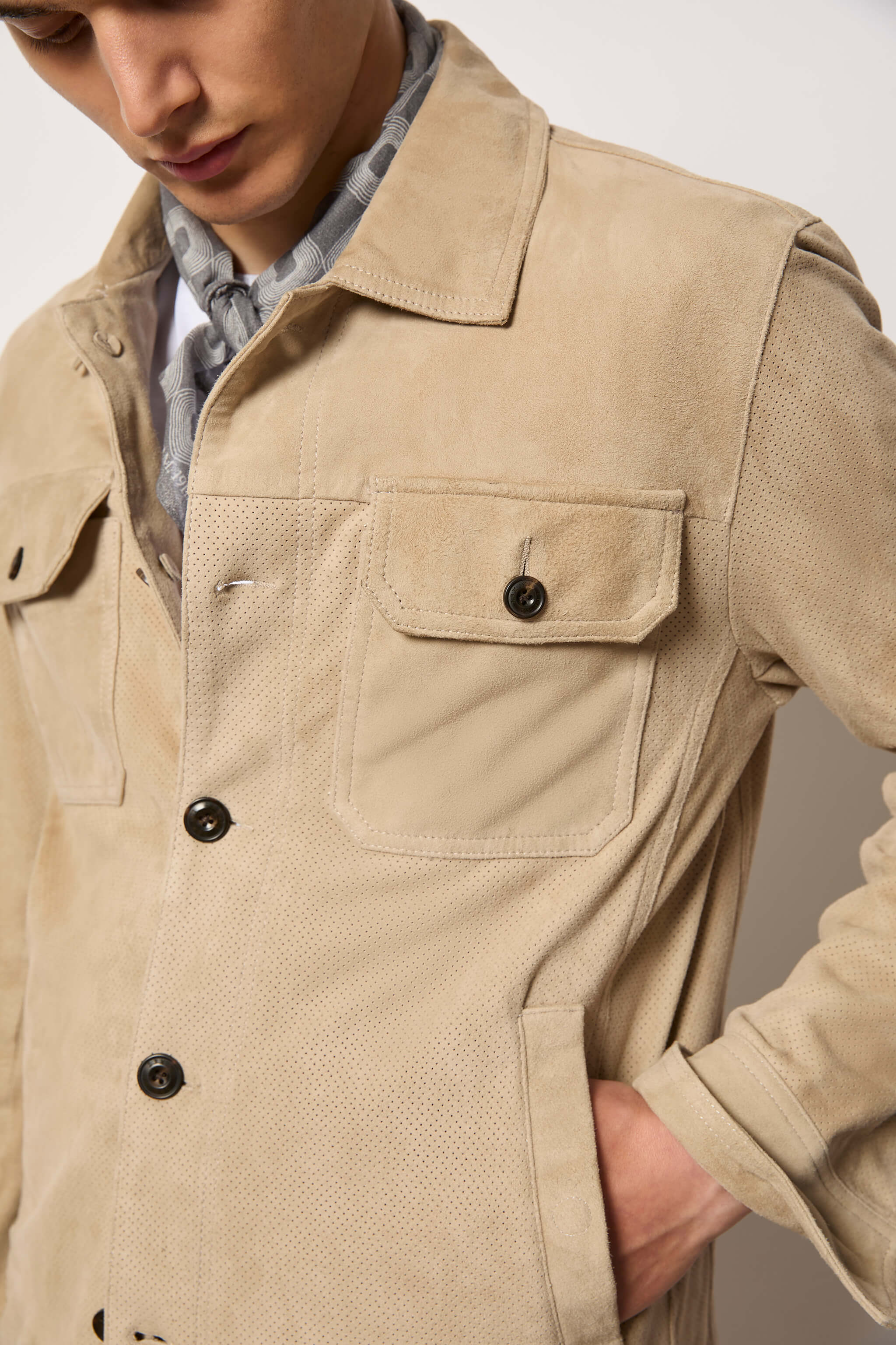 Overshirt in pelle beige - Image 3