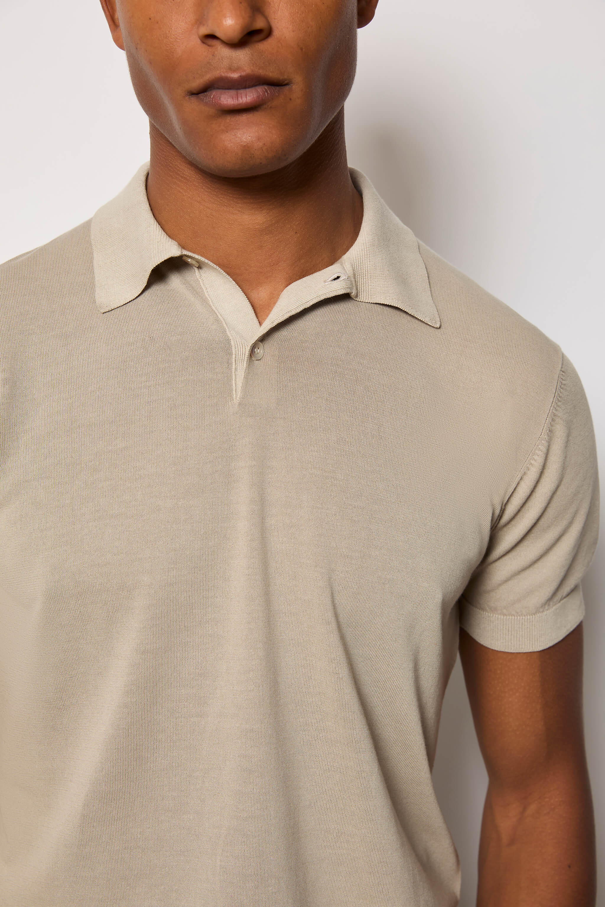 Polo in maglia beige - Image 3