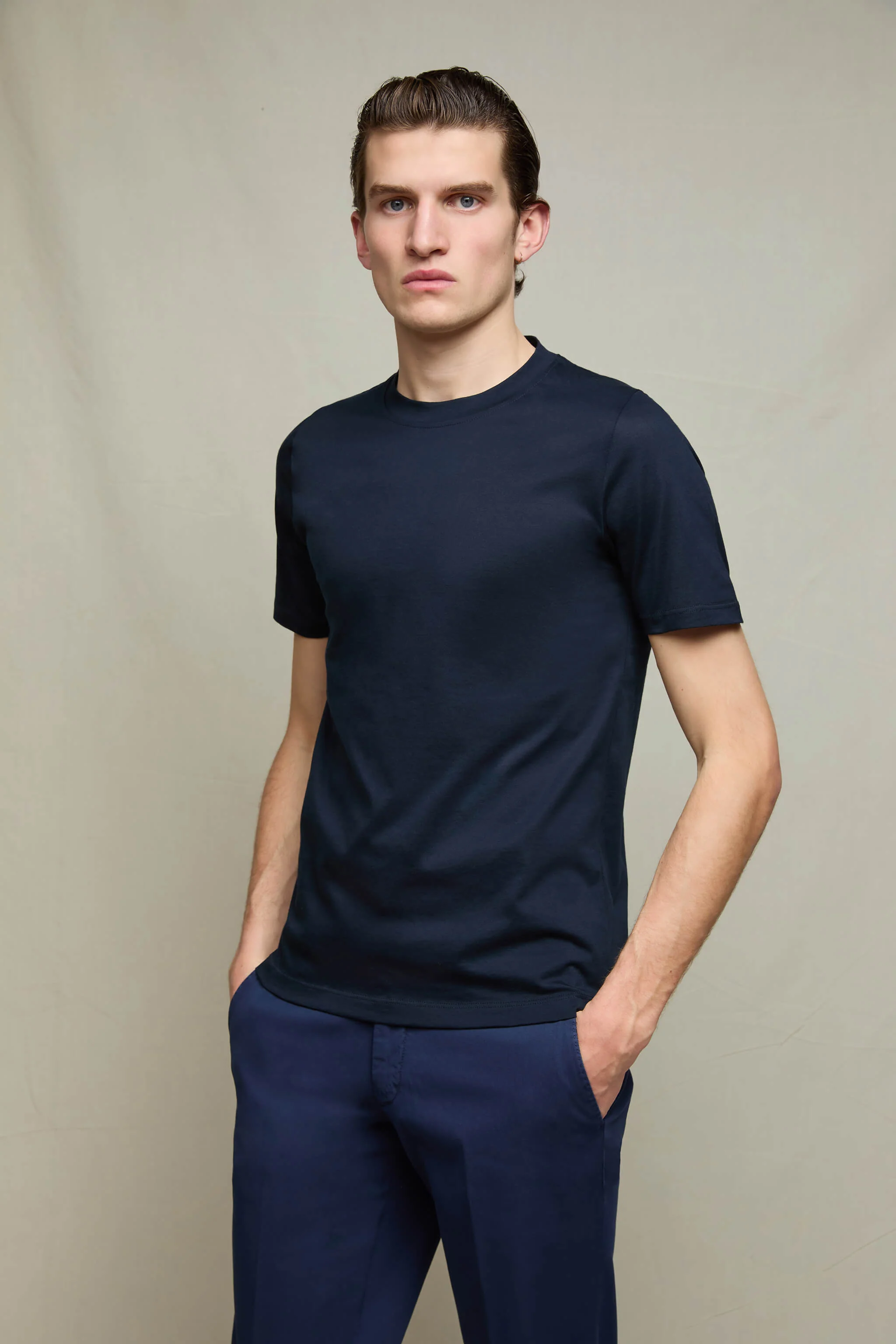 T-shirt in cotone blu profondo - Image 2