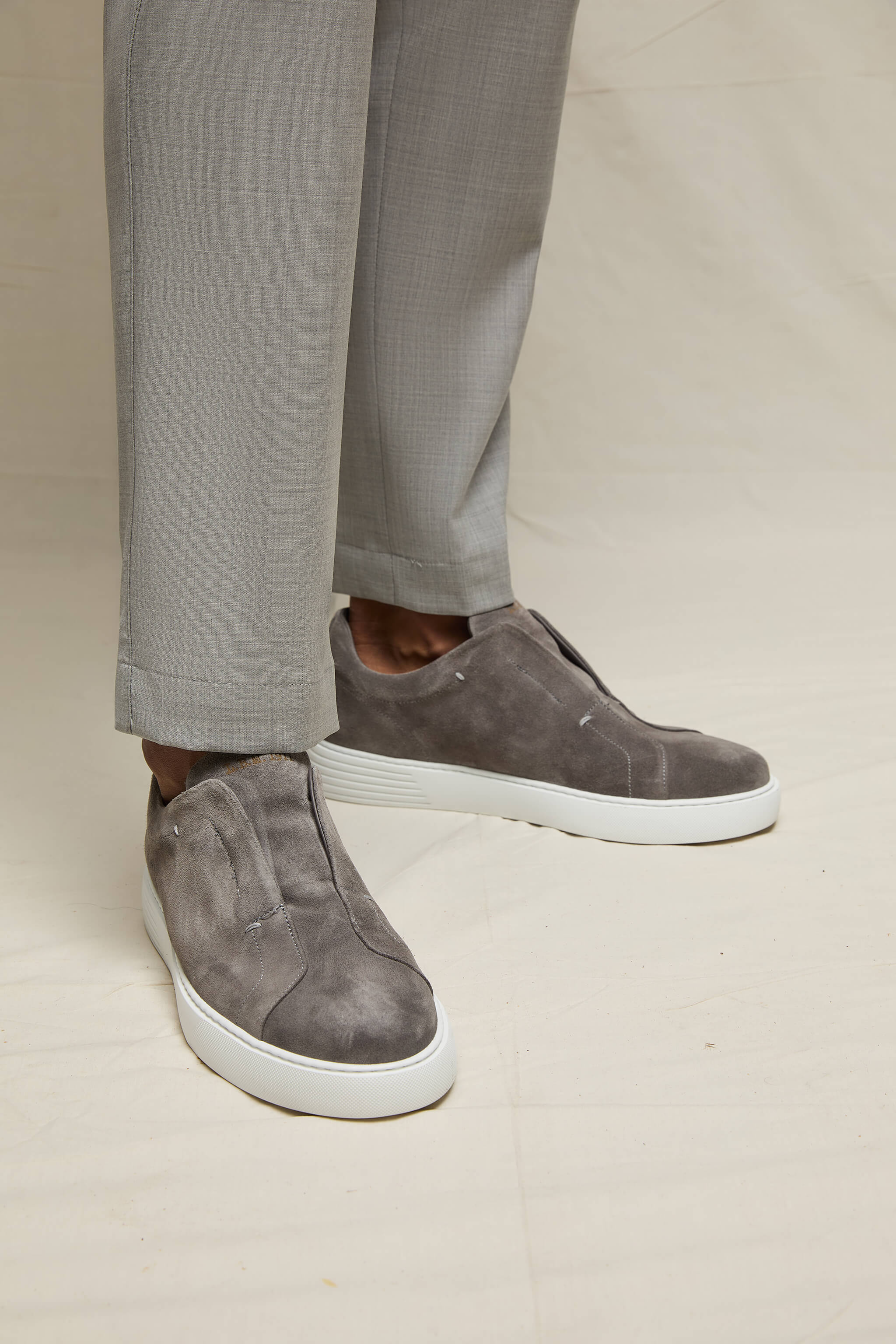 Sneaker slip-on scamosciata grigio fumo - Image 5