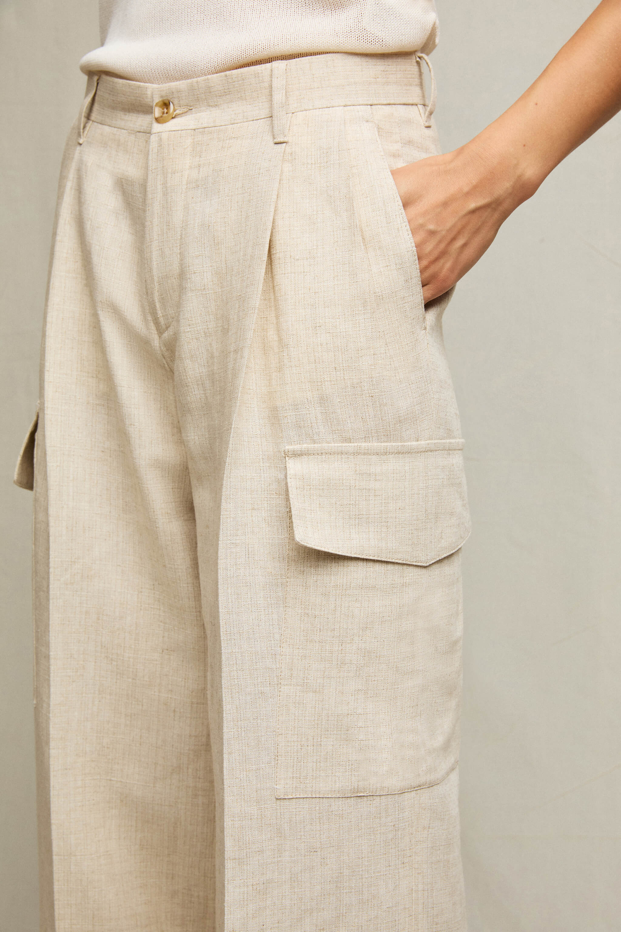 Pantalone Ludovica cargo beige - Image 4