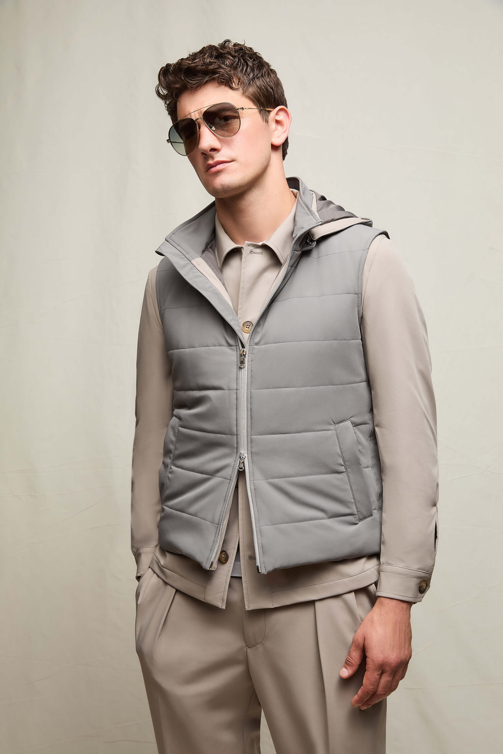 Gilet imbottito jersey tecnico grigio chiaro - Image 2