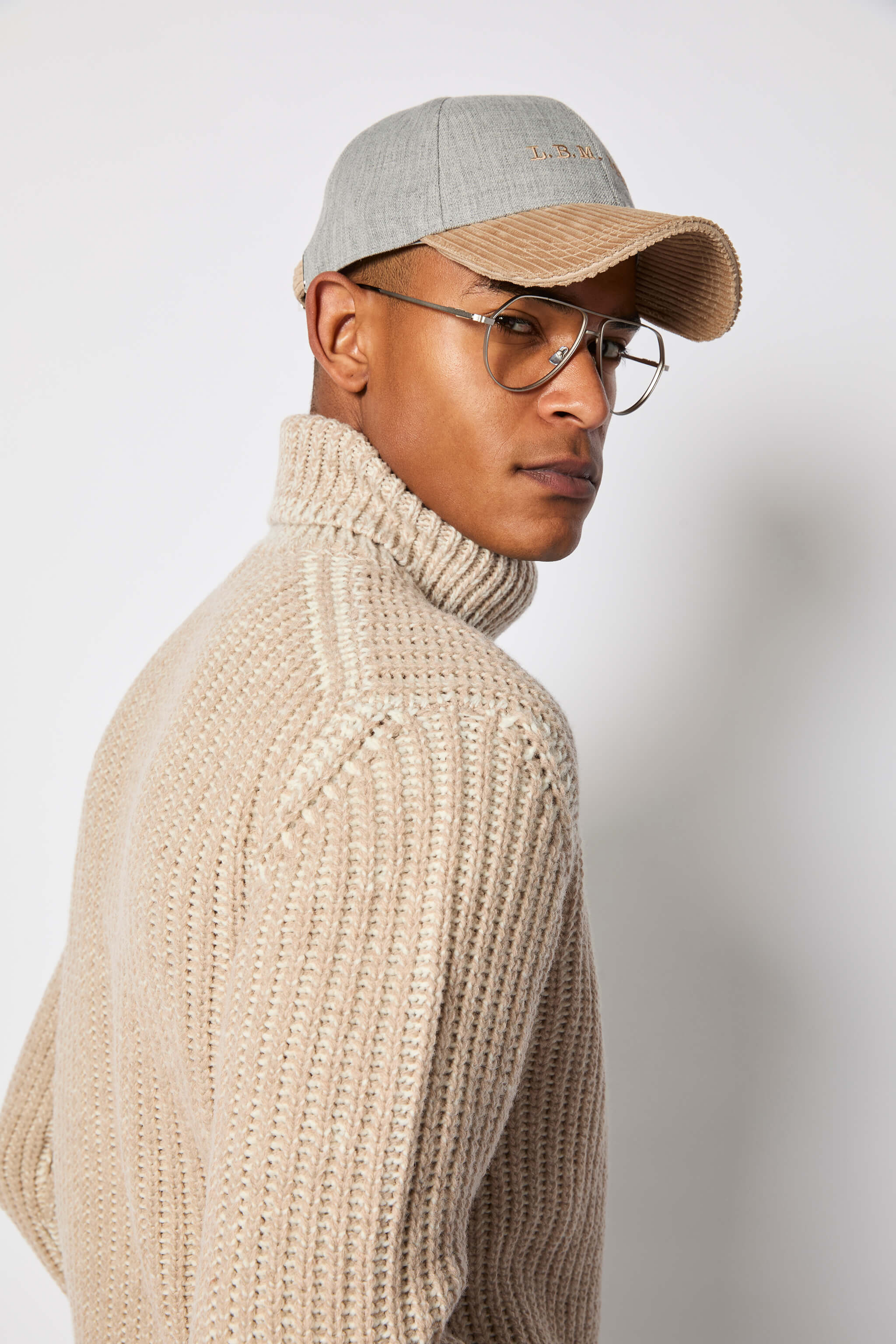 Maglione dolcevita a maglia grossa avorio - Image 3